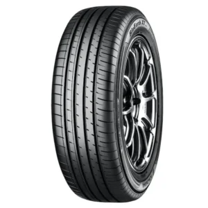 YOKOHAMA 215/60R17 96H BluEarth-XT AE61 (2025)